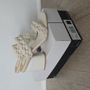 New Dolce Vita Netra Woven Sandals 7.5